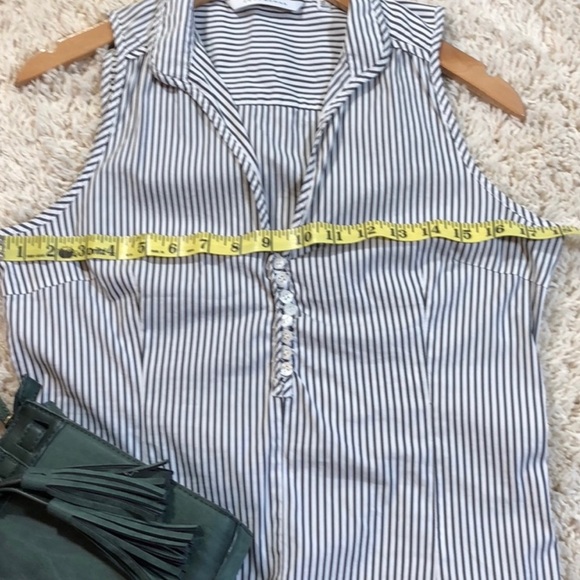 Zara Striped Deep V Tank 🤍 - Picture 6 of 6